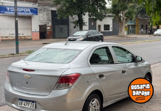 Autos - Chevrolet Prisma 2017 GNC 140000Km - En Venta