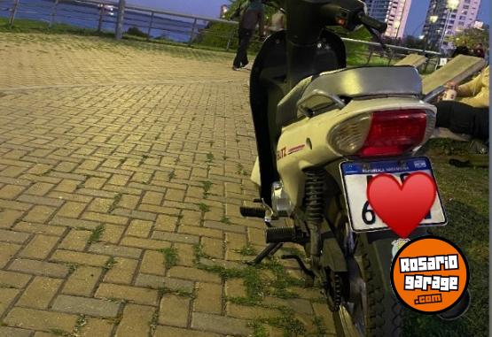 Motos - Motomel Blitz 110 Full 2024 Nafta 13000Km - En Venta
