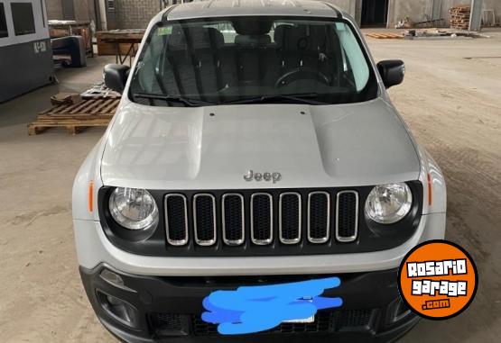 Camionetas - Jeep RENEGADE 1.8 2016 Nafta 122000Km - En Venta