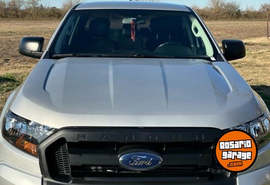 Camionetas - Ford Ranger 2023 Diesel 36000Km - En Venta