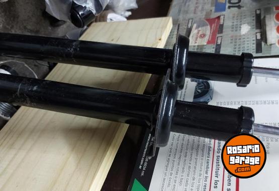 Accesorios para Autos - AMORTIGUADORES REACONDICIONADOS A NUEVO REMANENTE DE NEGOCIO QUE CERR - En Venta