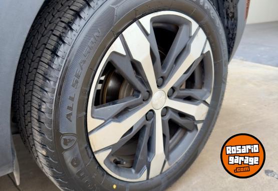 Autos - Peugeot 3008 allure 2018 Nafta 64800Km - En Venta
