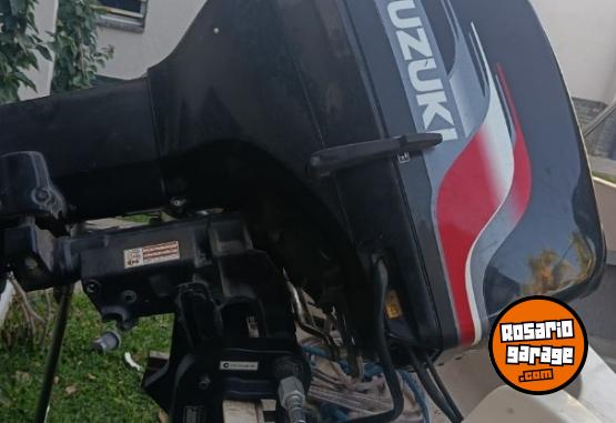 Embarcaciones - Lancha Tecno 445.   Motor Suzuki 40hp - En Venta