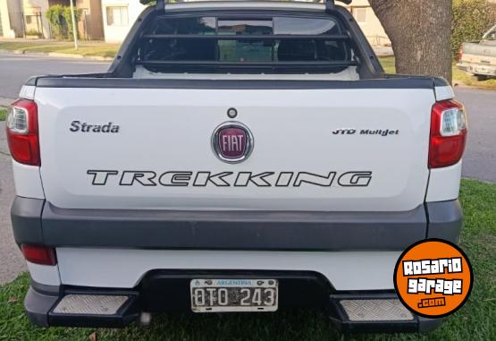 Camionetas - Fiat Strada JTD 2015 Diesel 166000Km - En Venta