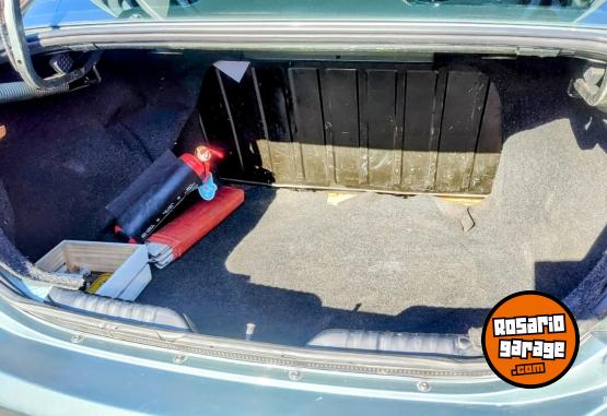 Autos - Volkswagen Voyage 2012 Nafta 156000Km - En Venta