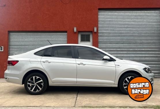 Autos - Volkswagen NIVUS HIGHLINE  2021 Nafta 100400Km - En Venta