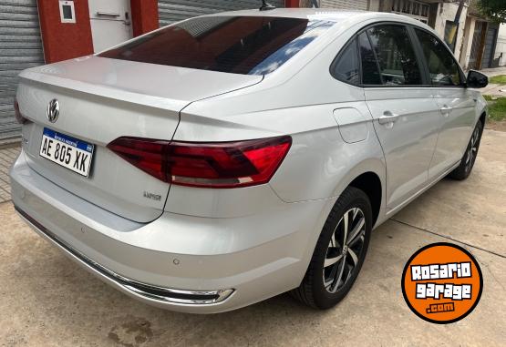 Autos - Volkswagen NIVUS HIGHLINE  2021 Nafta 100400Km - En Venta