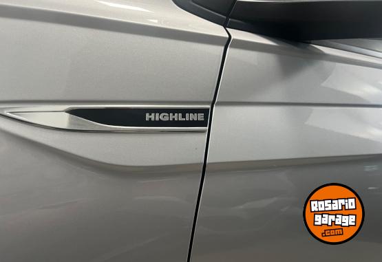 Autos - Volkswagen NIVUS HIGHLINE  2021 Nafta 100400Km - En Venta