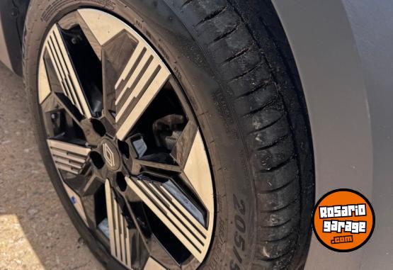 Autos - Renault Kardian Techno 2025 Nafta 5000Km - En Venta