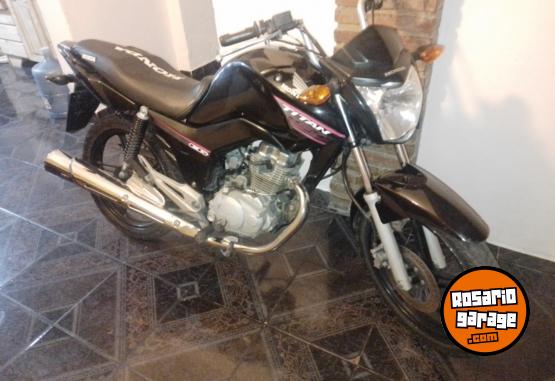 Motos - Honda Cg titan 2017 Nafta 10000Km - En Venta