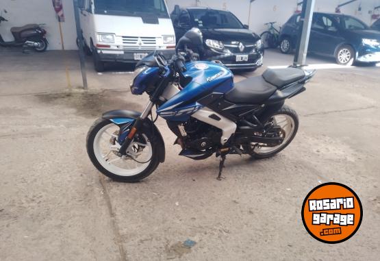 Motos - Bajaj Ns200 2023 Nafta 10000Km - En Venta