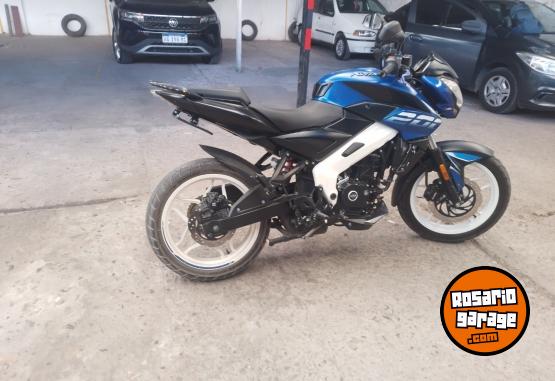 Motos - Bajaj Ns200 2023 Nafta 10000Km - En Venta