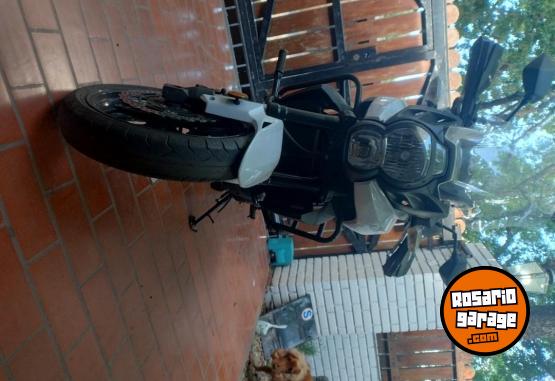 Motos - Kawasaki Versys 2014 Nafta 13000Km - En Venta