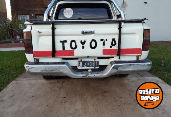 Camionetas - Toyota Hilux 1997 Diesel 400000Km - En Venta