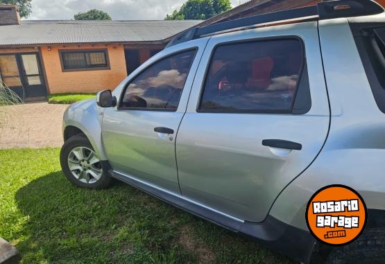 Camionetas - Renault Oroch 2016 Nafta 180000Km - En Venta