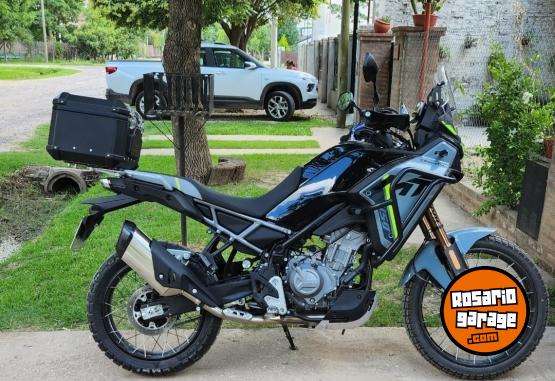 Motos - CF 450cc 2024 Nafta 1300Km - En Venta