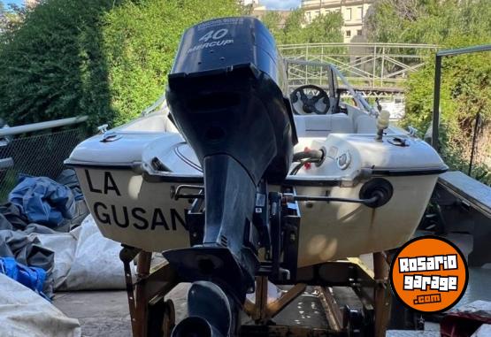 Embarcaciones - Lancha Bermuda 2000 - Motor Mercury 2014 - En Venta