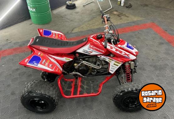 Cuatris y UTVs - Honda TRX 450R 2009 10000Km - En Venta