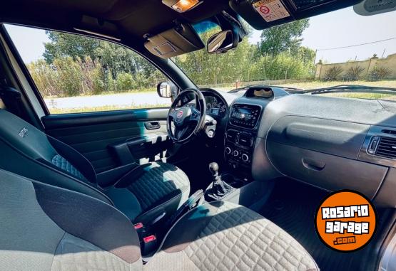 Utilitarios - Fiat Strada Adventure Locker 2018 GNC 111111Km - En Venta