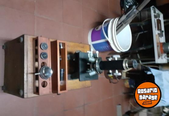 Otros - porta cd y botella de ginebra guitarra y tocadisco y repuestos de guitarra criolla - En Venta