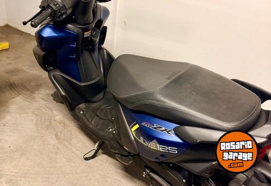 Motos - Yamaha Zr 125 2024 Nafta 8000Km - En Venta