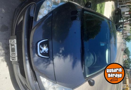 Autos - Peugeot 207 2013 Nafta 126500Km - En Venta