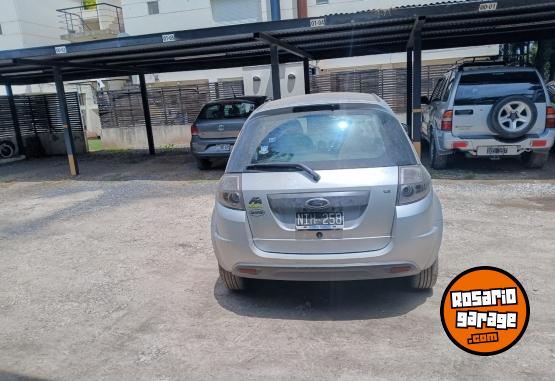 Autos - Ford Ka viral 2013 Nafta 108000Km - En Venta
