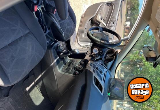 Autos - Ford Fiesta kinetick titanium 2013 Nafta 158000Km - En Venta