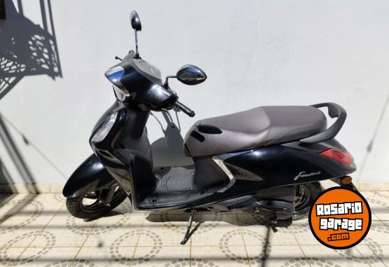 Motos - Yamaha Fascino 125cc 2022 Nafta 11600Km - En Venta