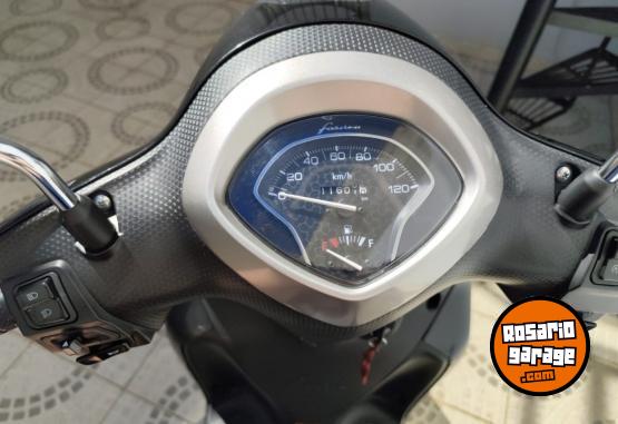 Motos - Yamaha Fascino 125cc 2022 Nafta 11600Km - En Venta