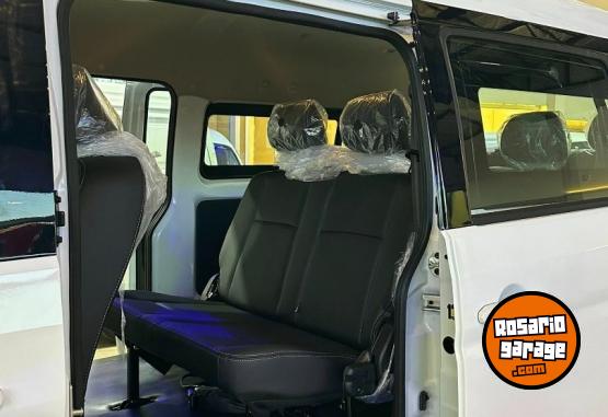 Utilitarios - Shineray SRM M7 2.0 N 9 ASIENTOS 2025 Nafta 0Km - En Venta