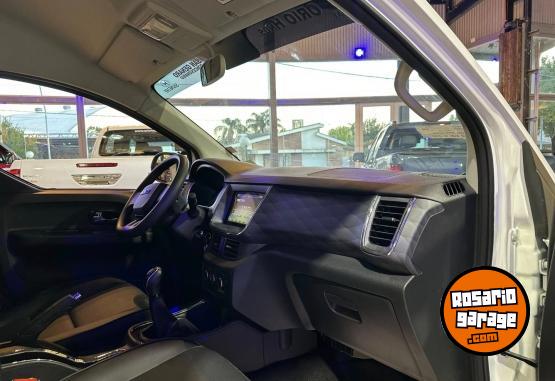 Utilitarios - Shineray SRM M7 2.0 N 9 ASIENTOS 2025 Nafta 0Km - En Venta