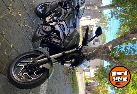 Motos - Bajaj Dominar 400 Tourer 2023 Nafta 12300Km - En Venta