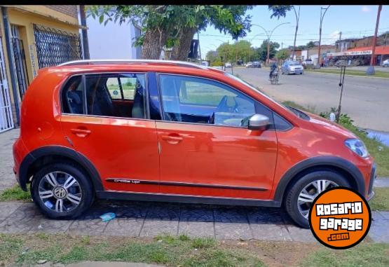 Autos - Volkswagen Cross up 2019 Nafta 107000Km - En Venta
