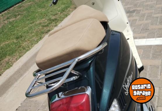 Motos - Motomel Strato euro 2020 Nafta 6500Km - En Venta