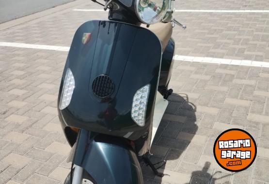 Motos - Motomel Strato euro 2020 Nafta 6500Km - En Venta