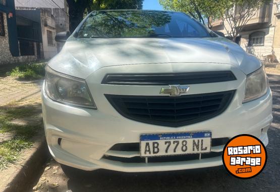 Autos - Chevrolet Prisma 2017 GNC 90000Km - En Venta