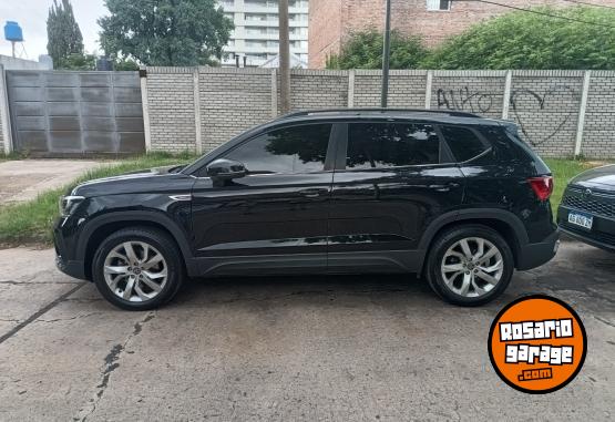 Autos - Volkswagen Taos 2024 Nafta 14000Km - En Venta