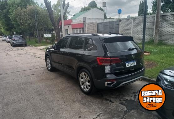 Autos - Volkswagen Taos 2024 Nafta 14000Km - En Venta