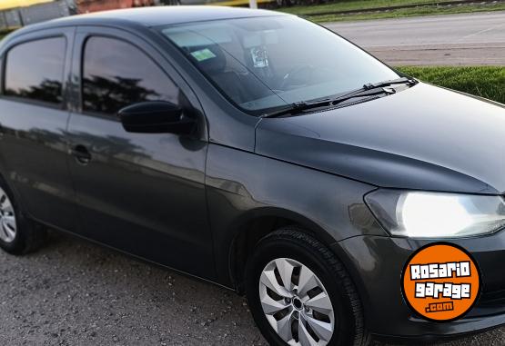 Autos - Volkswagen Voyage 2014 Nafta 144000Km - En Venta