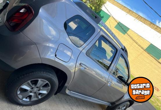 Autos - Renault Duster 2020 Nafta 80000Km - En Venta