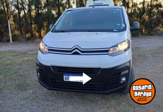 Utilitarios - Citroen Jumpy 2022 Diesel 63000Km - En Venta