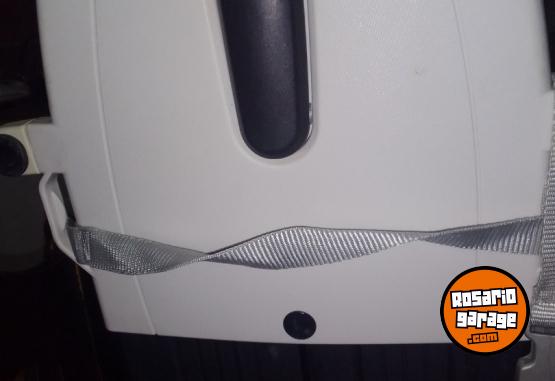 Artículos para bebé - Silla marca PEG-PEREGO_P/Comer - En Venta