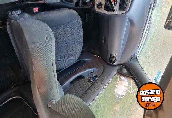 Autos - Fiat Siena 2004 Nafta 200000Km - En Venta