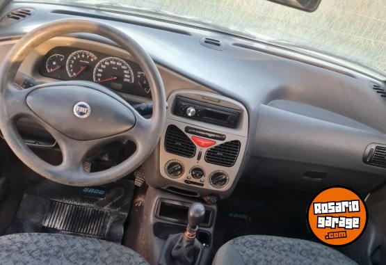 Autos - Fiat Siena 2004 Nafta 200000Km - En Venta