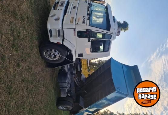 Camiones y Gras - Cargo 1517 - En Venta