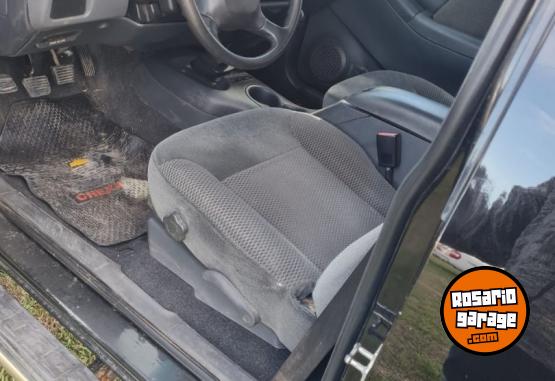 Camionetas - Chevrolet Blazer 2010 Diesel 180000Km - En Venta