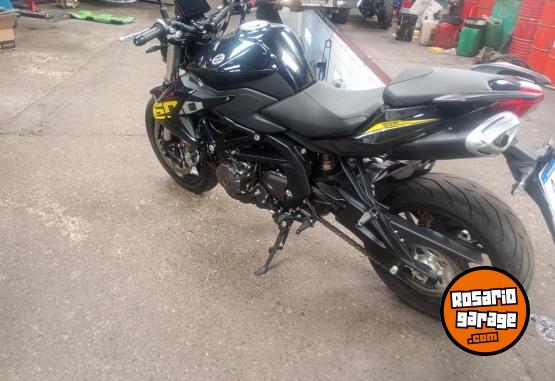 Motos - Benelli 600 TNT 2023 Nafta 2000Km - En Venta