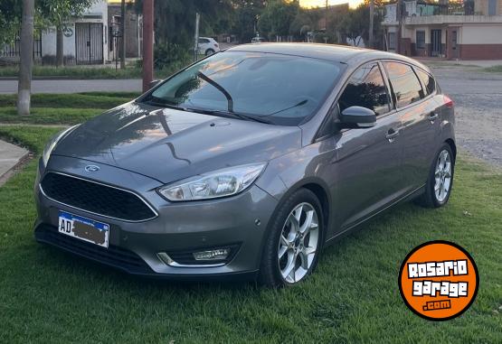 Autos - Ford Focus SE PLUS AT6 2019 Nafta 94500Km - En Venta