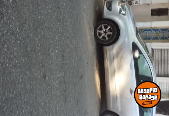 Autos - Volkswagen Fox 2013 Nafta 111000Km - En Venta